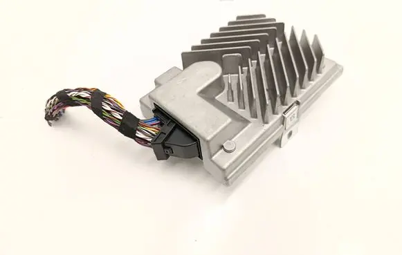 BMW 2 F45 Sound amplifier 2622759