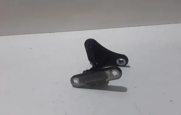 Mercedes-Benz C W203 Front door upper hinge ISE02M01