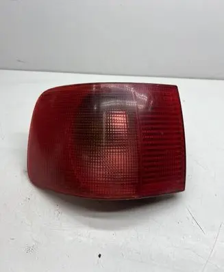 Audi A6 S6 C4 4A Rear/tail lights 138007