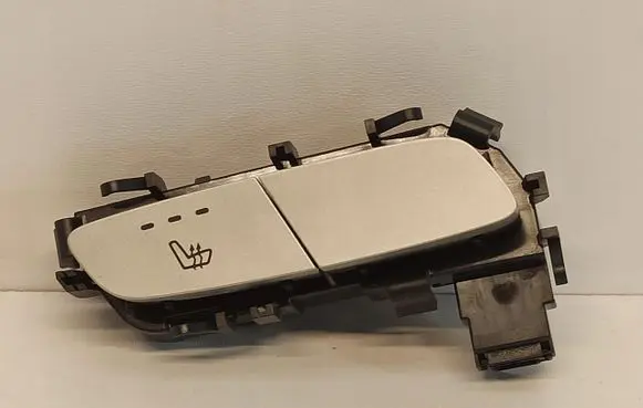 Mercedes-Benz C W205 Seat heating switch A2059050004