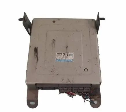Mazda 323 F Engine control unit/module Z57318881 E2T84986M 573521751