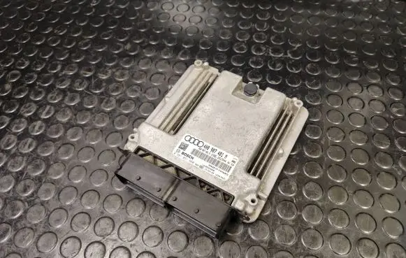 Audi A8 S8 D4 4H Engine control unit/module 4H0907401M 0281031660