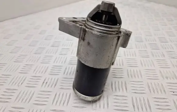 Citroen DS4 Starter motor 9801667780 M000T22473