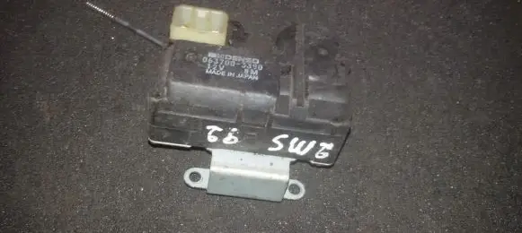 Mitsubishi Galant Air flap motor/actuator 0637003390 063700-3390