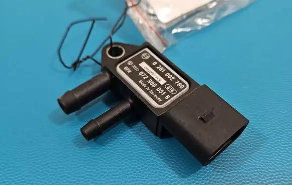 Audi Q7 4L Exhaust gas pressure sensor 0281002760 IMPRK1550152