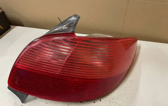 Peugeot 206 Rear/tail lights 2531