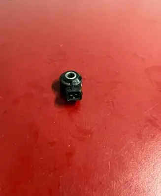 BMW X3 F25 Detonation knock sensor 7598861