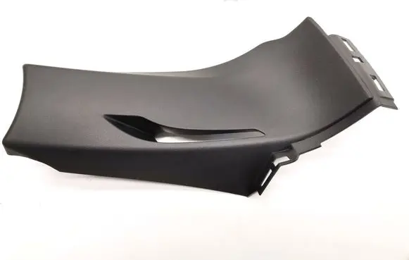 (D)pillar trim (top)