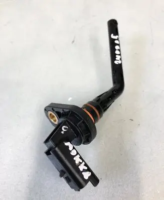 Opel Mokka B Oil level sensor 9677091980