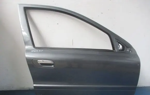 Volvo S60 Front door