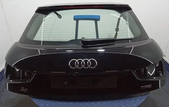 Audi A1 Tailgate/trunk/boot lid