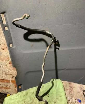 Hyundai Sonata Air conditioning (A/C) pipe/hose