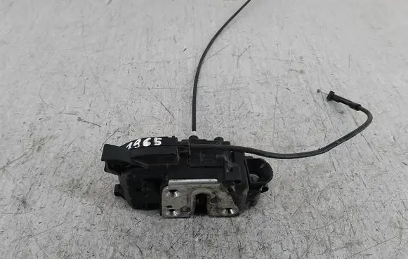 Renault Modus Front door lock