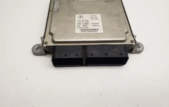 Mercedes-Benz C W204 Engine control unit/module A6519007500