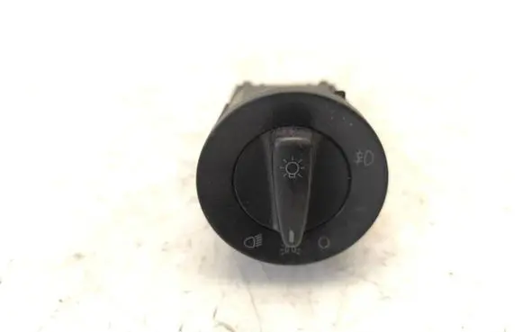 Volkswagen PASSAT B5 Light switch 1C0941531