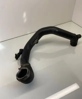 Skoda Fabia Mk2 (5J) Intercooler hose/pipe 6R0145762J 448462602