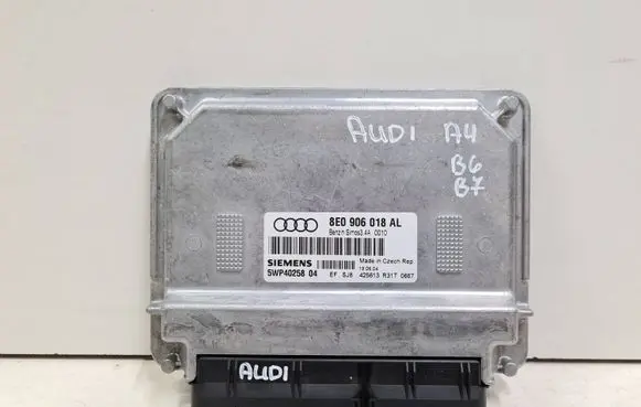 Audi A4 S4 B7 8E 8H Engine control unit/module 8E0906018AL 5WP4025804