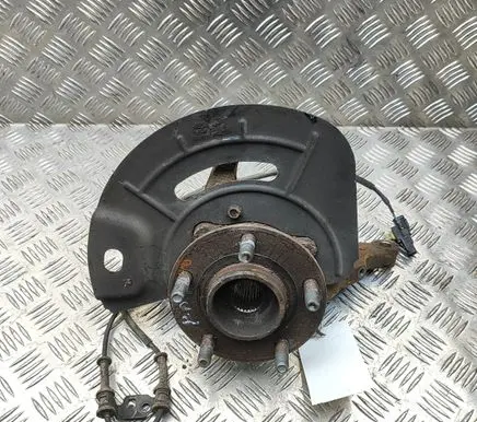 Hyundai i40 Front wheel hub 517163Z700