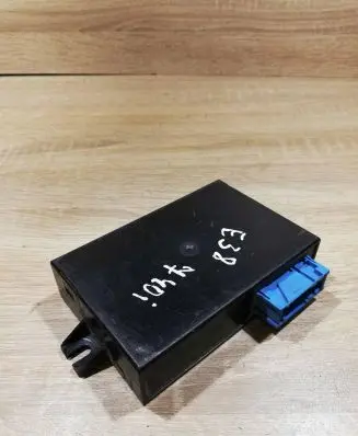 BMW 7 E38 Cruise control unit/module 8375497