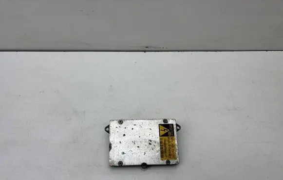 Audi A6 S6 C6 4F Headlight ballast module Xenon 5DV00829000