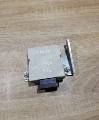 Toyota Corolla E140 E150 Window wiper relay 859400F010A