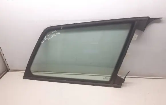 Volkswagen PASSAT B5.5 Rear side window