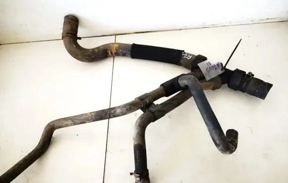 Renault Scenic I Engine coolant pipe/hose
