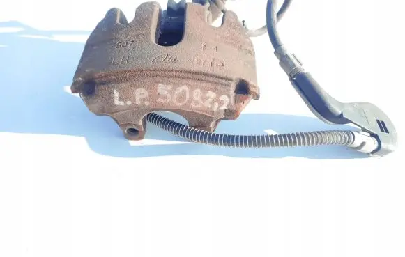 Peugeot 508 Front brake caliper
