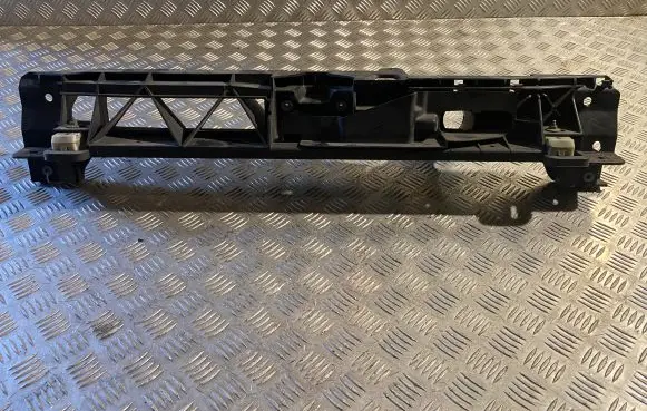 Peugeot 5008 II Top upper radiator support slam panel 9824055880
