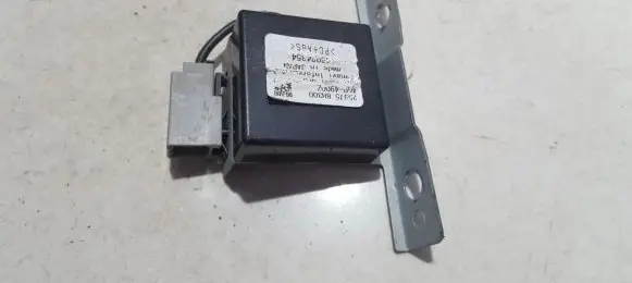 Nissan X-Trail T30 Antenna control unit 259758H300 25975-8H300