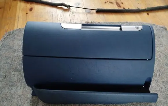 Audi TT Mk1 Glove box 8N2857095