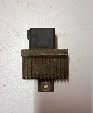 Opel Vectra C Glow plug pre-heat relay 7700115078 BSD712