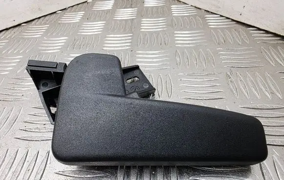 Volkswagen Atlas Engine bonnet (hood) release handle 6R1823533 517823633B