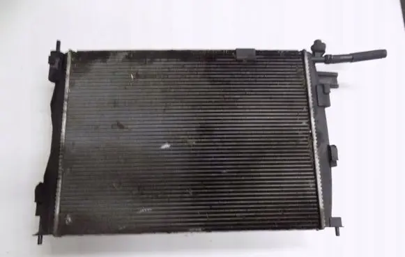 Nissan Qashqai Radiator set 82000281gga