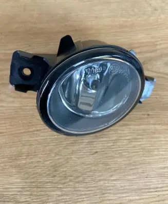 Nissan X-Trail T30 Front fog light 89202715 2615589905