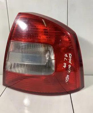 Skoda Octavia Mk2 (1Z) Rear/tail lights 1Z5945096B