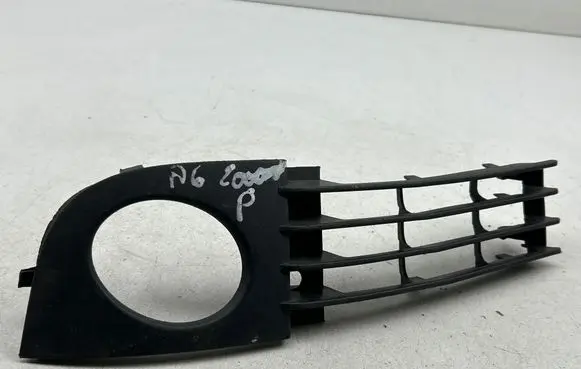 Audi A6 S6 C5 4B Front fog light trim/grill 013076 4B0807681T
