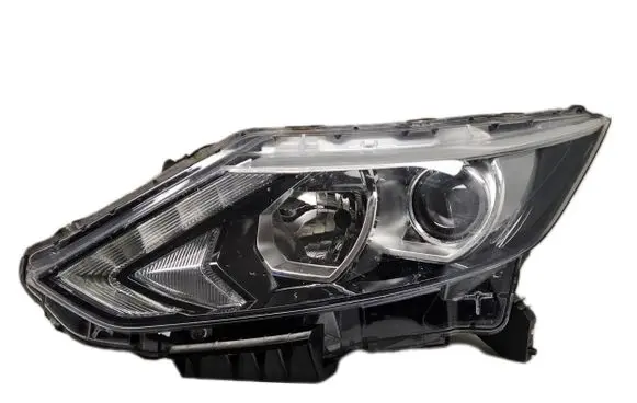 Nissan Qashqai Headlight/headlamp 10018013