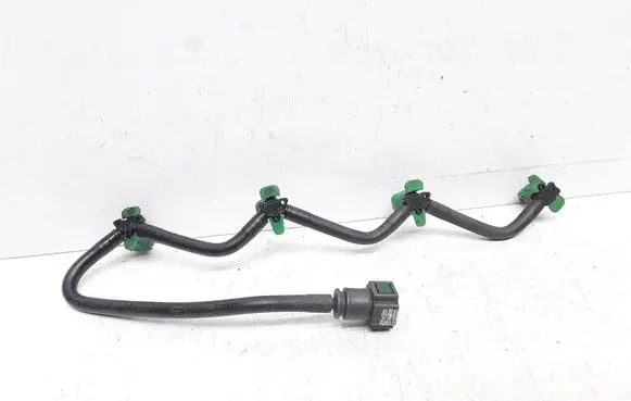 Volvo V40 Fuel return line/hose 