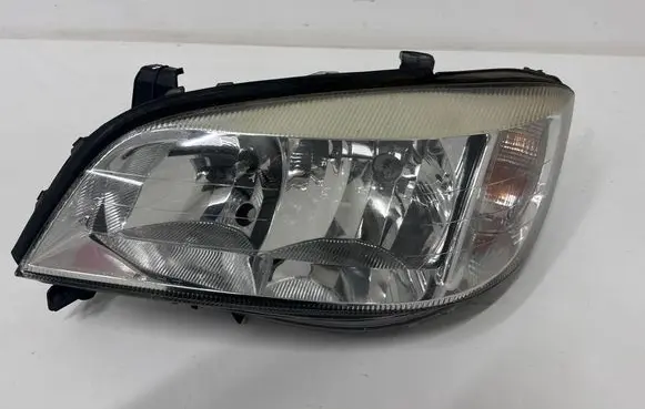 Opel Zafira A Headlight/headlamp 89100054