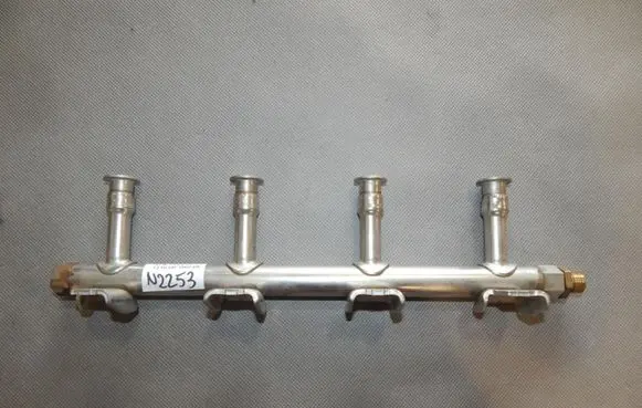 Audi A3 S3 8P Fuel main line pipe 03F133320C