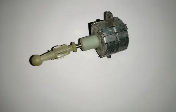 Peugeot 407 Headlight level adjustment motor 16221900