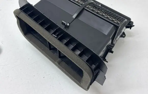 Chrysler Pacifica Interior heater climate box assembly housing 68308975AA A1PD00690733 HD600001