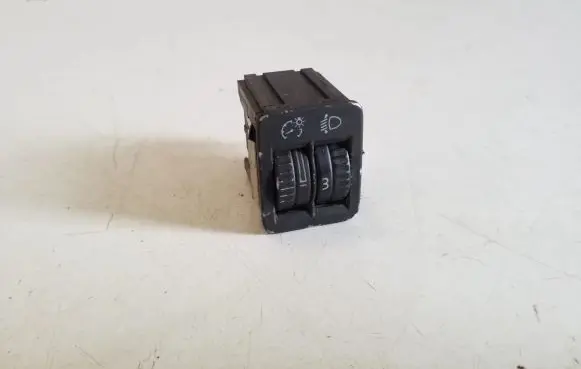 Volkswagen PASSAT B6 Headlight level height control switch 3C0941333