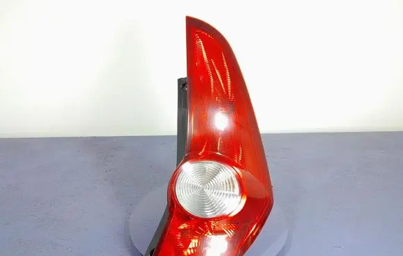 Rear/tail lights