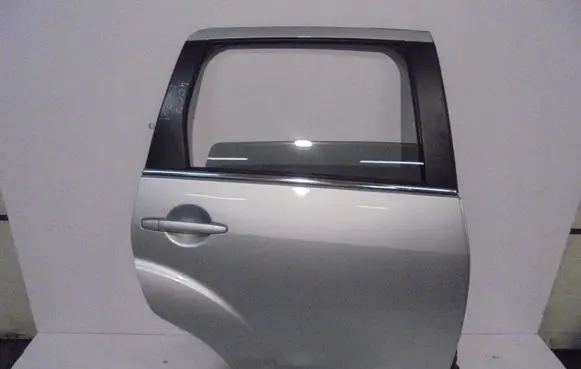 Peugeot 4007 Rear door