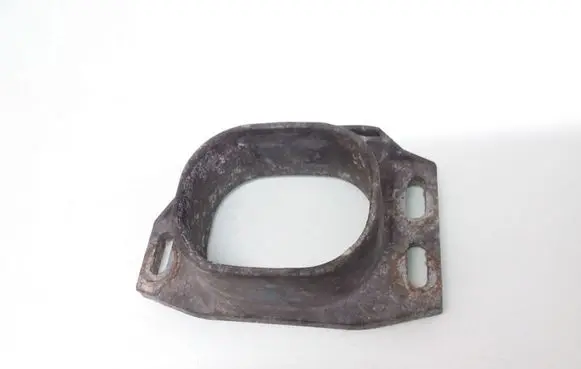 Audi A4 S4 B7 8E 8H Engine mounting bracket 8D0199335P