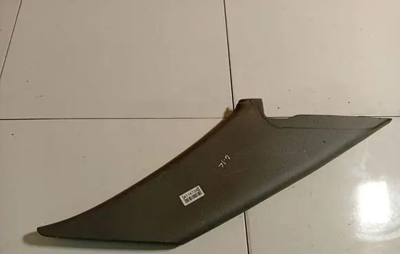 Peugeot 406 (D) pillar trim (bottom) 9616352777