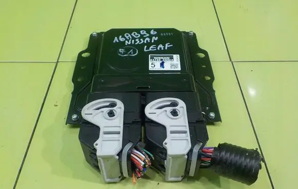 Nissan Leaf I (ZE0) Engine control unit/module 237403NG2A