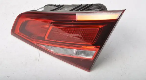 Audi A3 S3 8V Tailgate rear/tail lights 2TZ012839